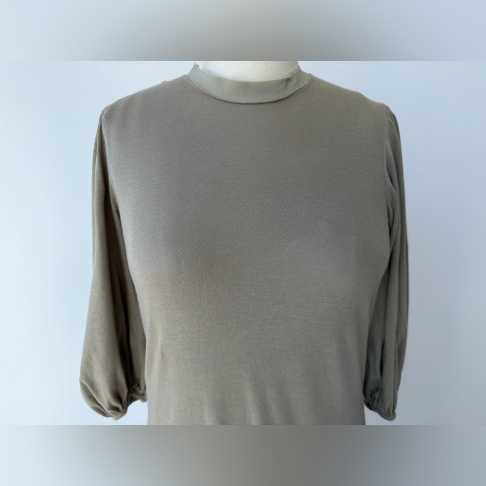 Chloe  Women's  long sleeve Top, tshirt made in France, Size XS - Picture 3 of 13